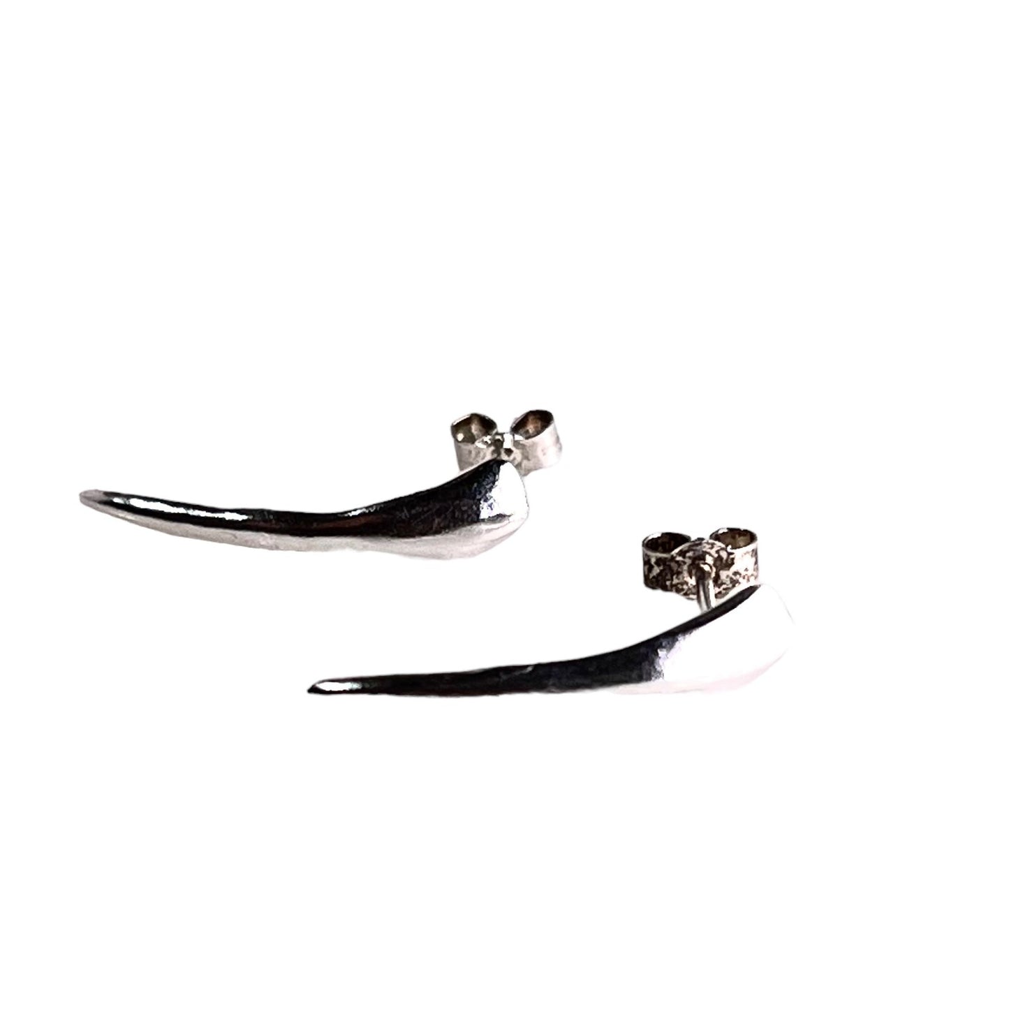 ÆR studs