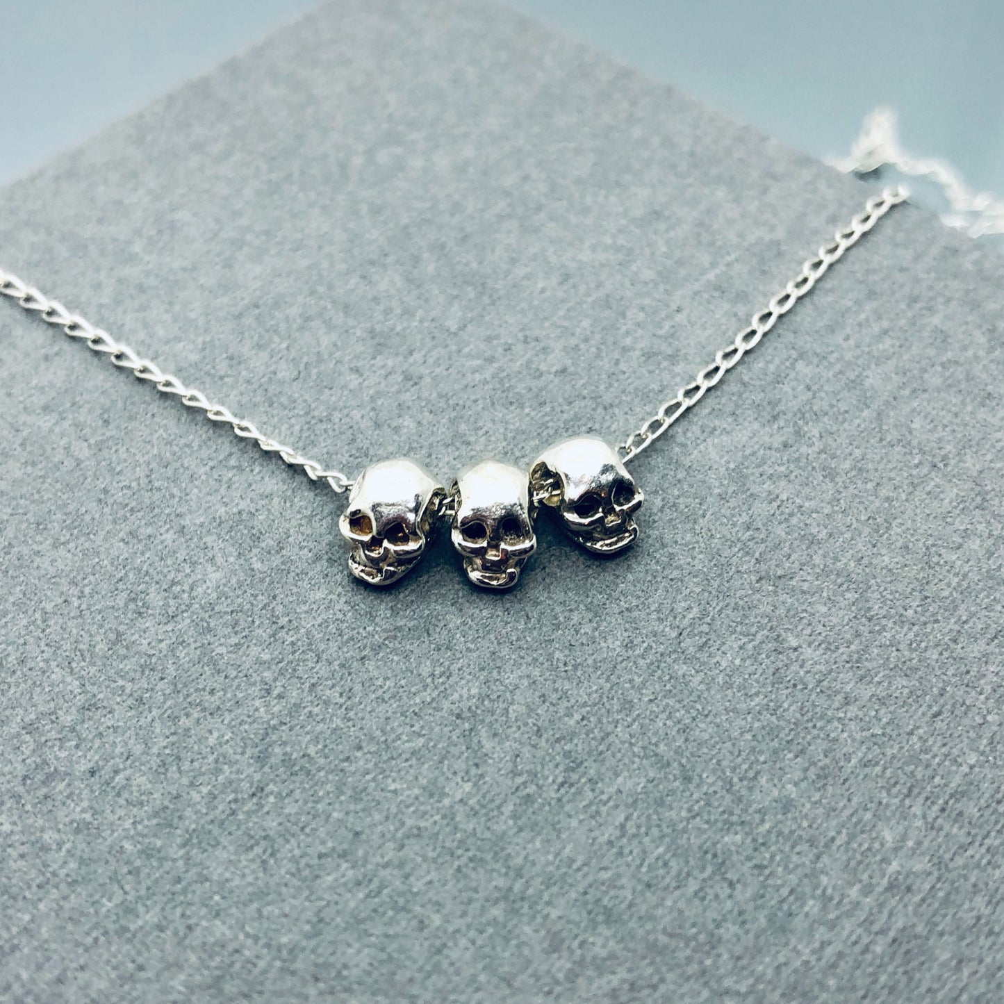 3 x SKULL hálsmen