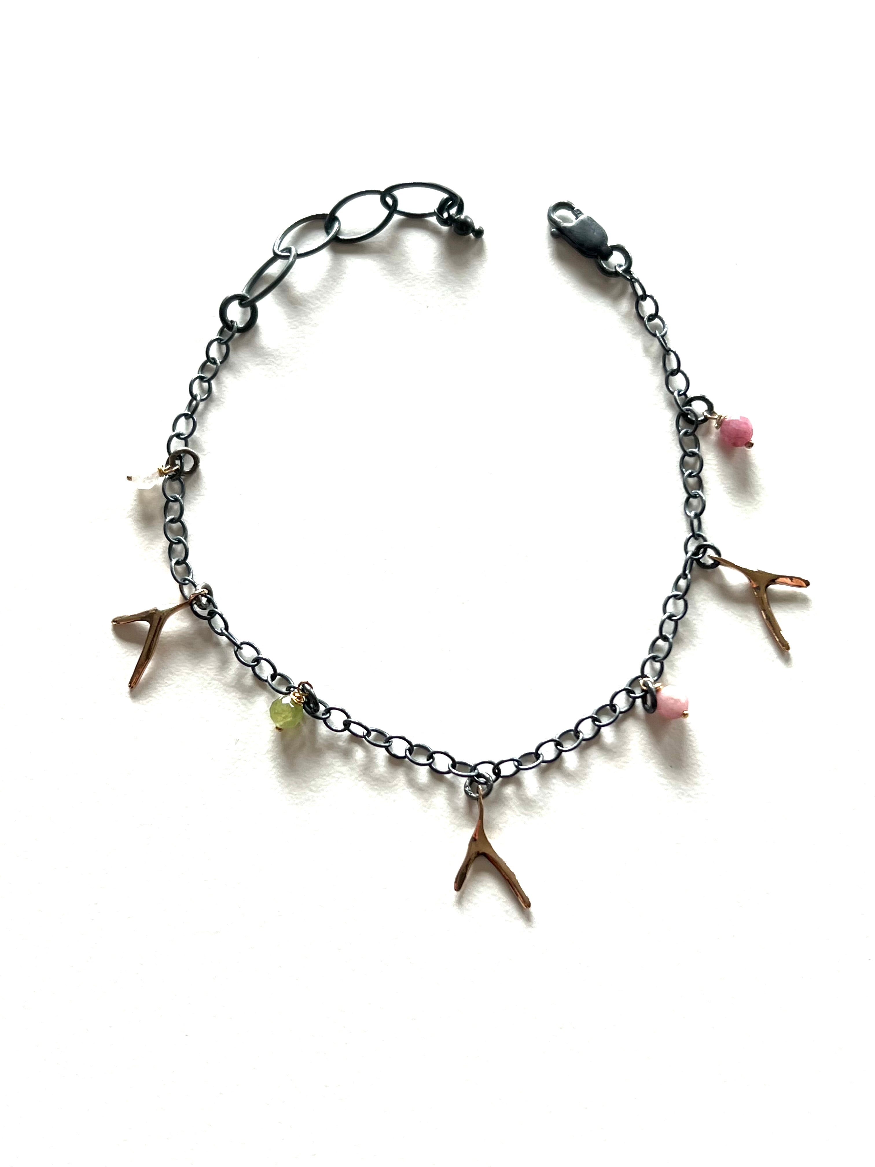 Wishbone armband