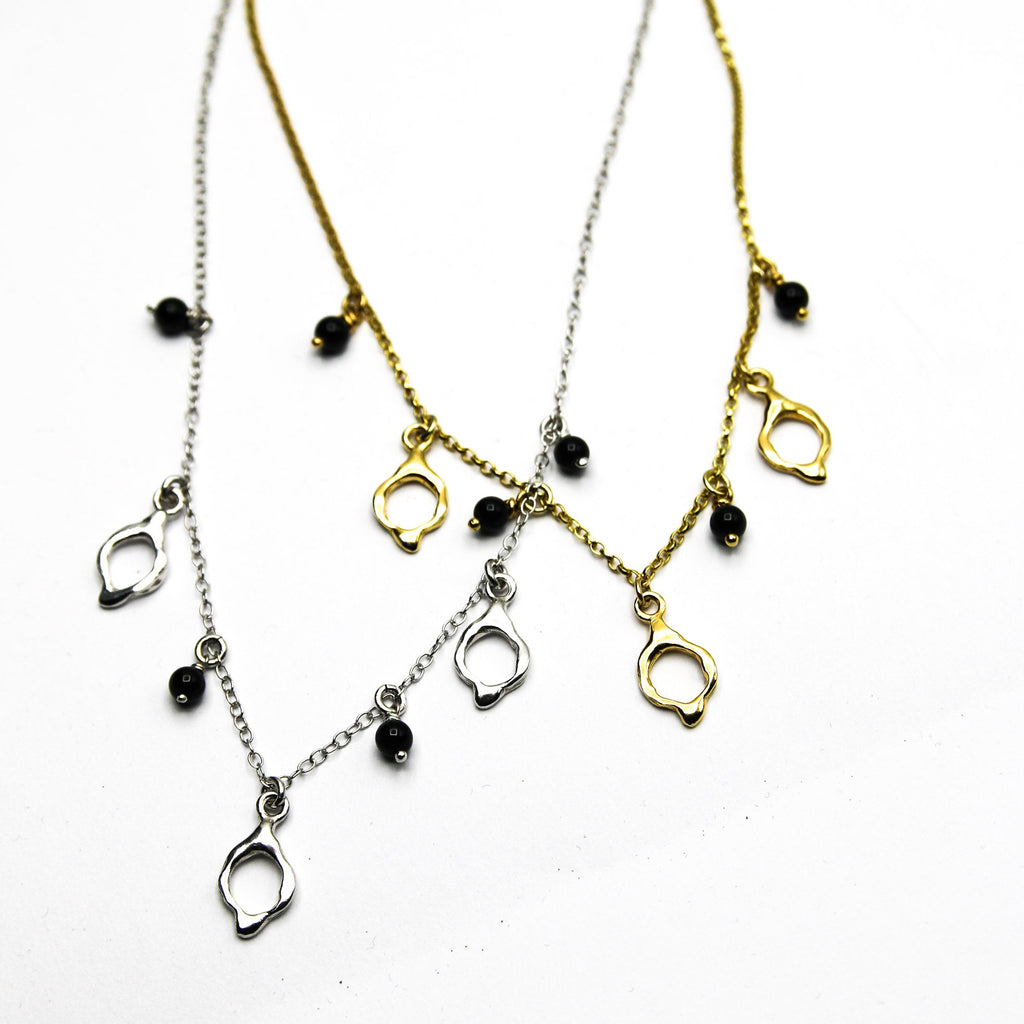 VAX/2 hálsmen með onyx steinum