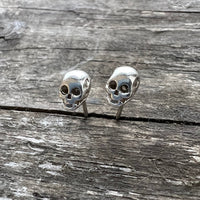 SKULL lokkar studs