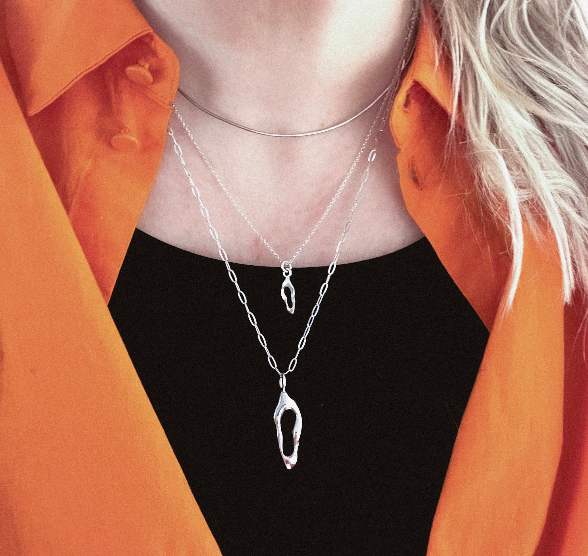 Vax hálsmen stærra