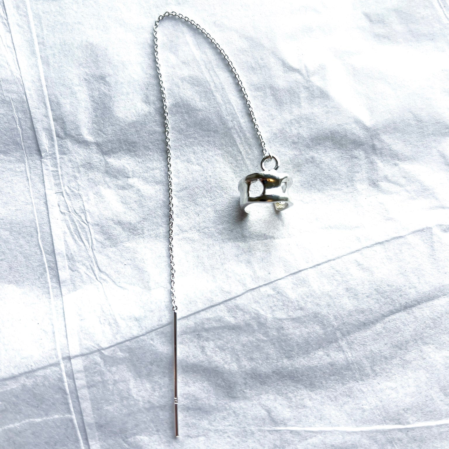 Ear cuff með keðju