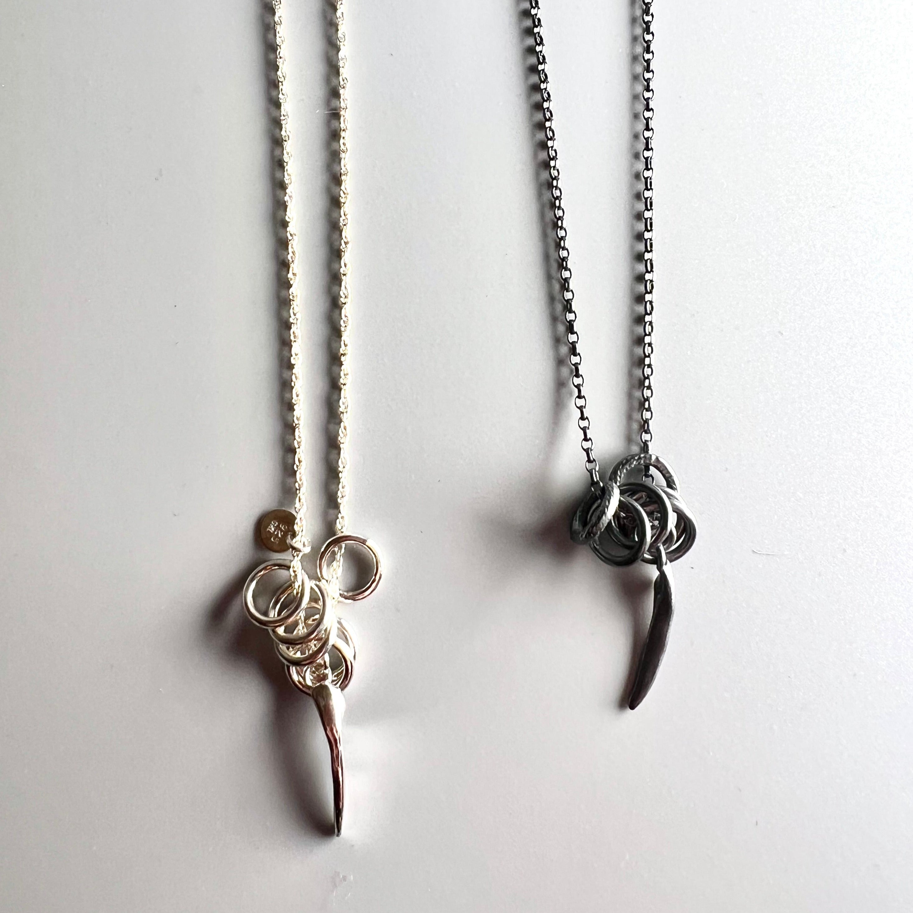 ÆR hálsmen með hringum